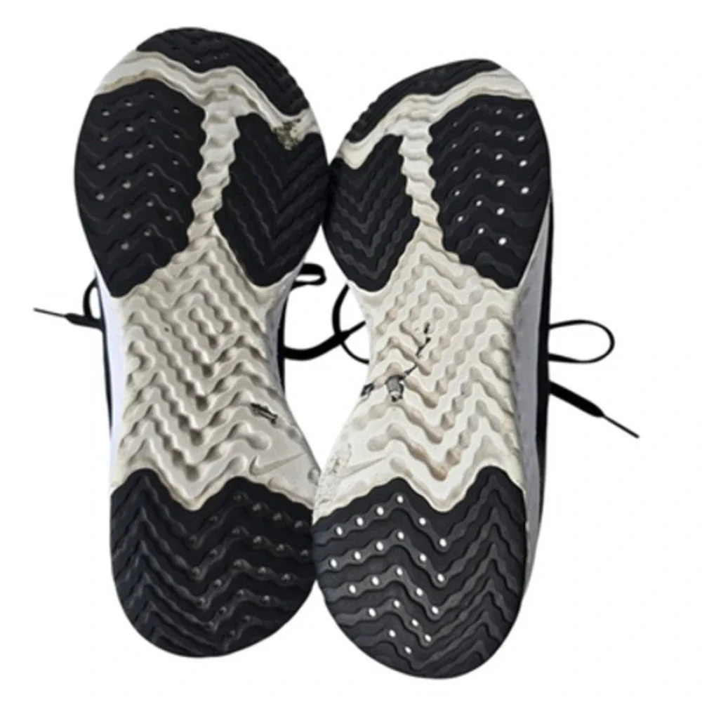 Nike Odyssey React Flyknit Womens Running Shoes Black White Size 7‎ VTM AH1016
